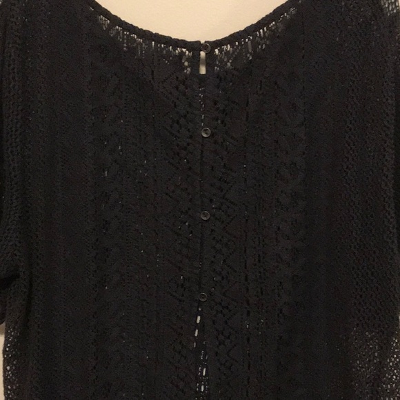 COPY - Lace type American Eagle short top - Picture 5 of 5